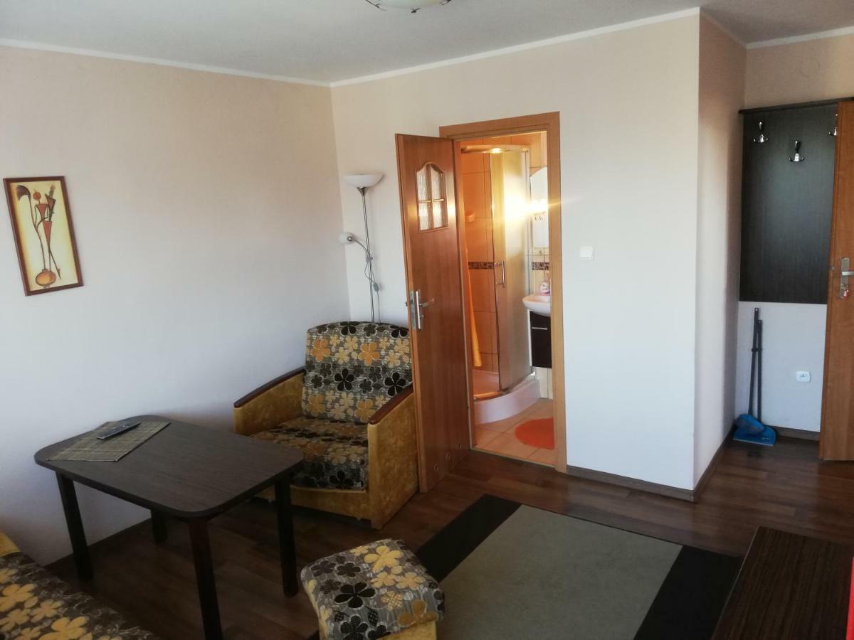 Pokoje Goscinne Sloneczko Kąty Rybackie Exterior foto